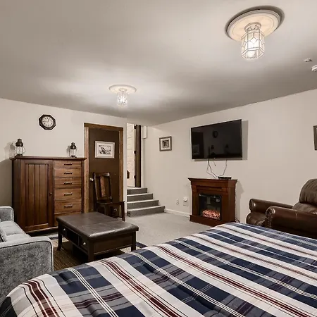 Abbett Placer Historic Cabin home